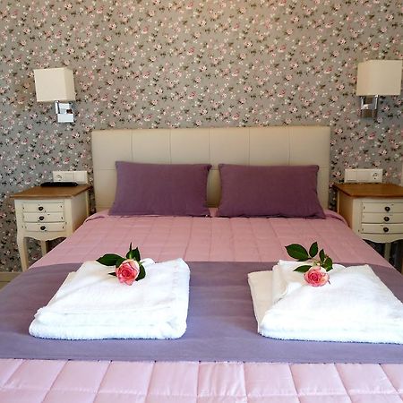 Petrakis sunset Apartment Palaiochora Bagian luar foto