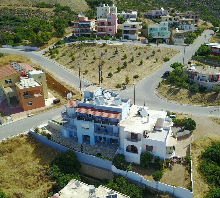 Petrakis sunset Apartment Palaiochora Bagian luar foto
